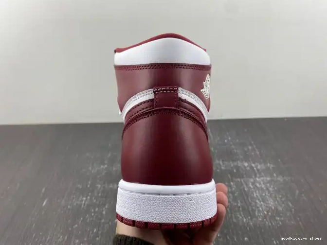 Rep Red OG Air Jordan Team High DZ5485-160 1 0412